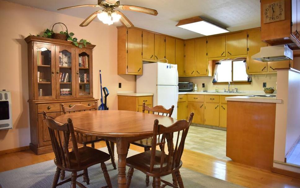 Kitchen Photo