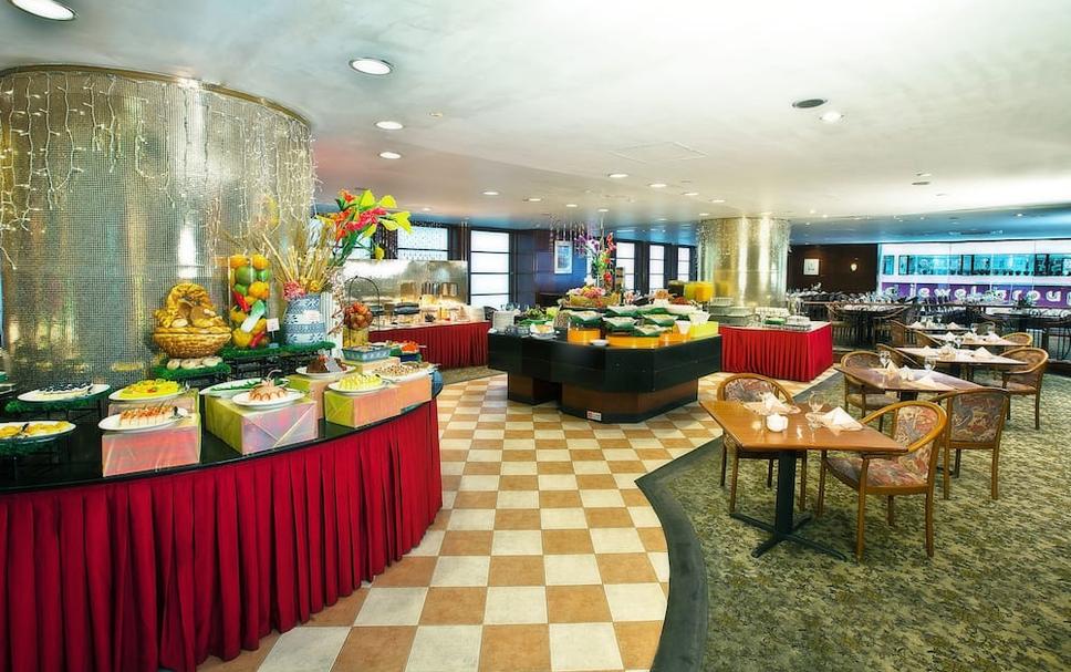 Buffet Photo